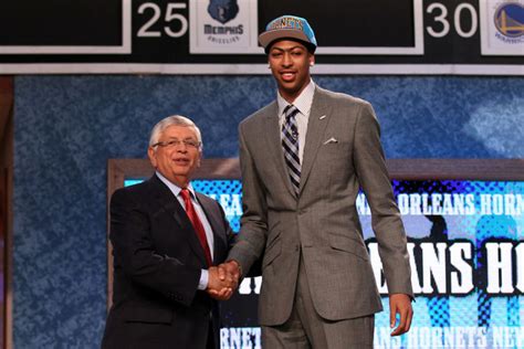 what team was anthony davis drafted on